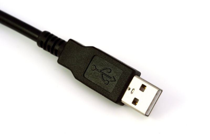 USB規格(USB 2.0, 3.0, 3.1 Gen1/Gen2)や形状、色、見分け方を徹底解説 