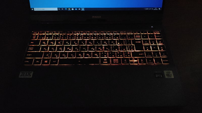 G-Tune E5-144のキーボードのRGB LED2