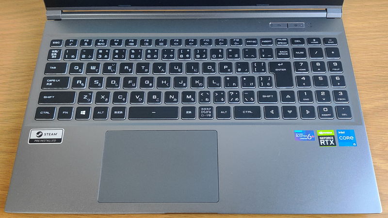 GALLERIA RL5C-R35Tのキーボードとタッチパッド
