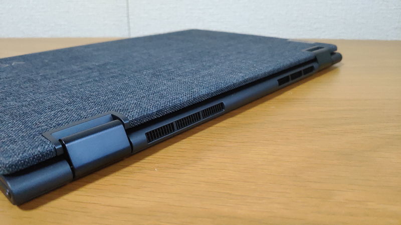 Lenovo Yoga 650の吸気口・排気口