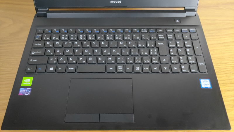 m-Book K700SN-M2SH2のキーボードとタッチパッド