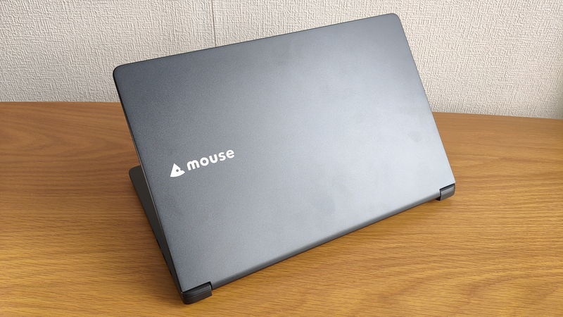 mouse X4-i5の背面