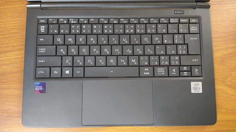 mouse X4-i5のキーボードとタッチパッド