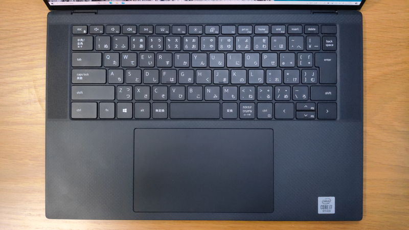 XPS 15（9500）のキーボードとタッチパッド